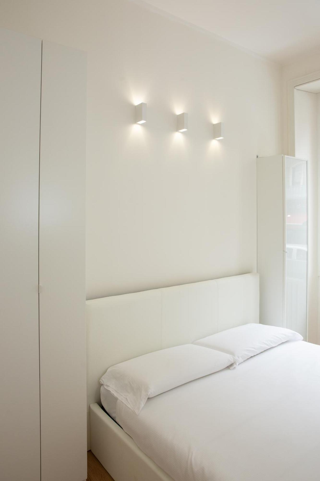 Klimt Central Station - Two Room Apartment Milán Exterior foto