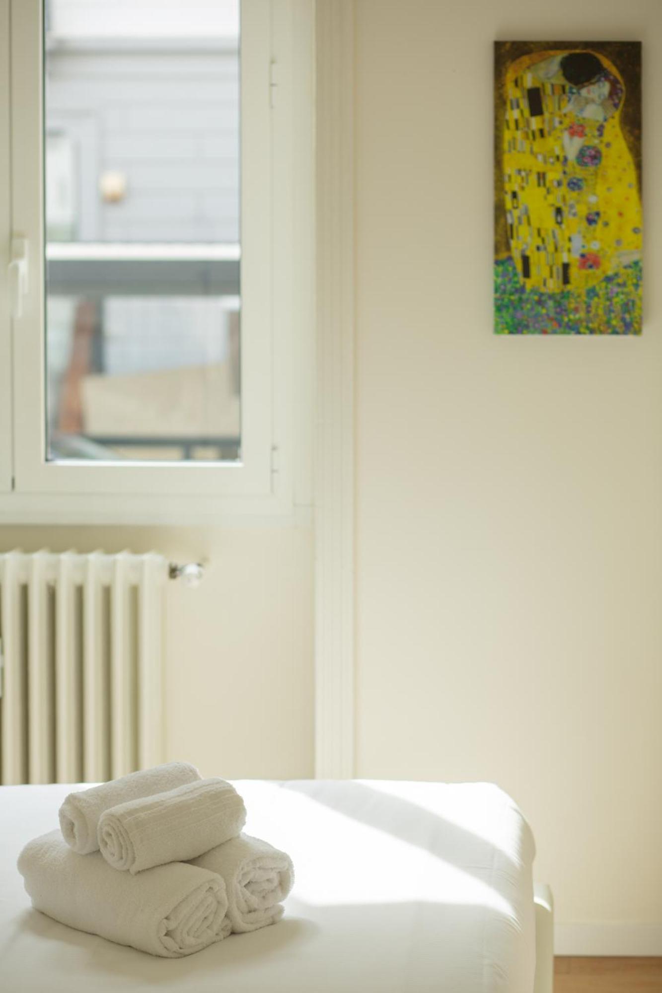 Klimt Central Station - Two Room Apartment Milán Exterior foto